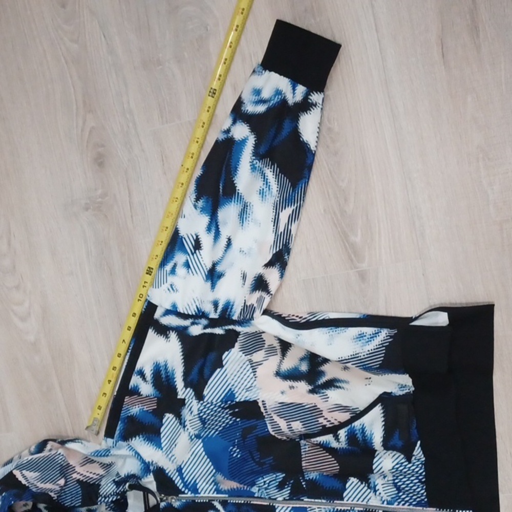 CALVIN KLEIN PERFORMANCE "Repel" raincoat. Rain Jacket Hoodie Windbreaker Large - Picture 9 of 15